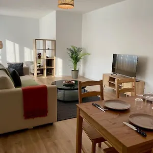 73m2 - 2 - Parking - Wi-fi Apartamento